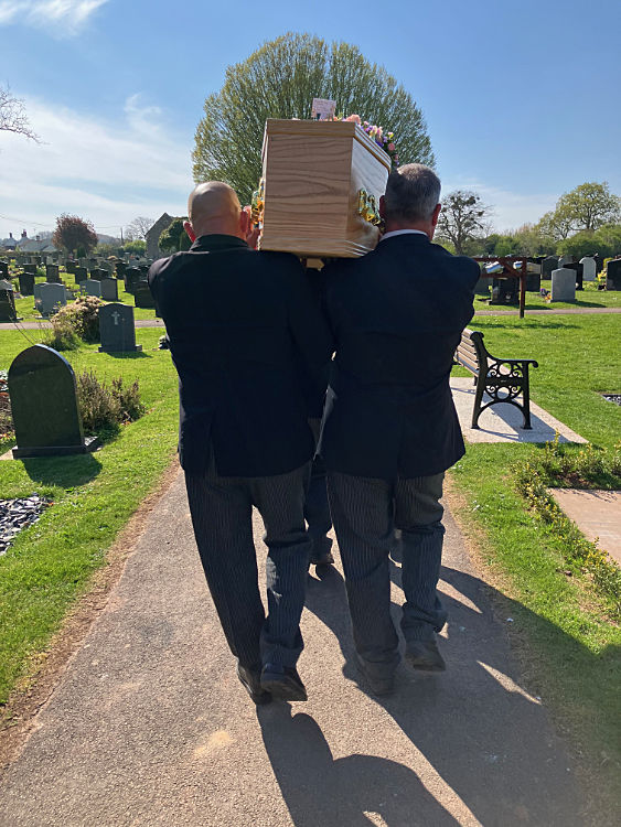 mums funeral