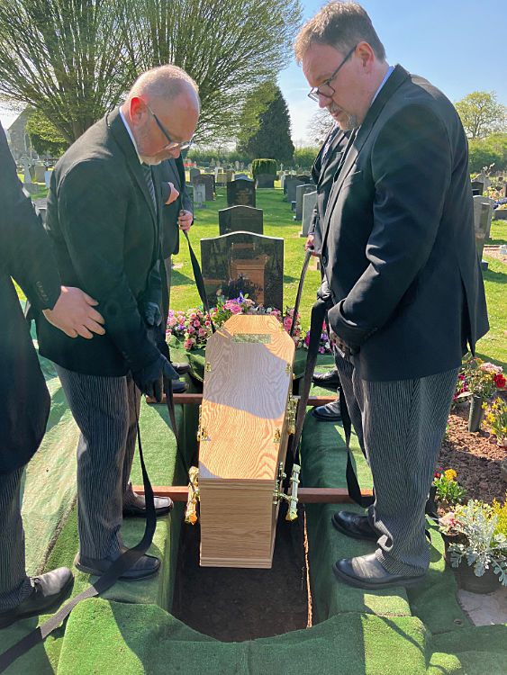 mums funeral